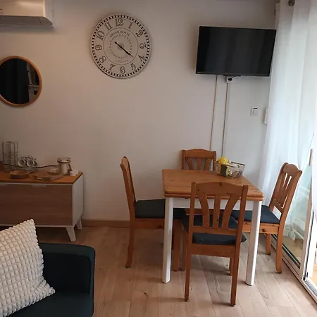 Appartaucap34 公寓