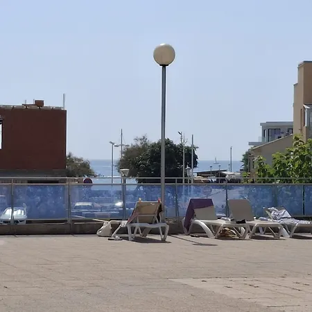 Appartaucap34 公寓